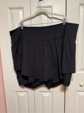 Black old navy active Ruffle SKORT